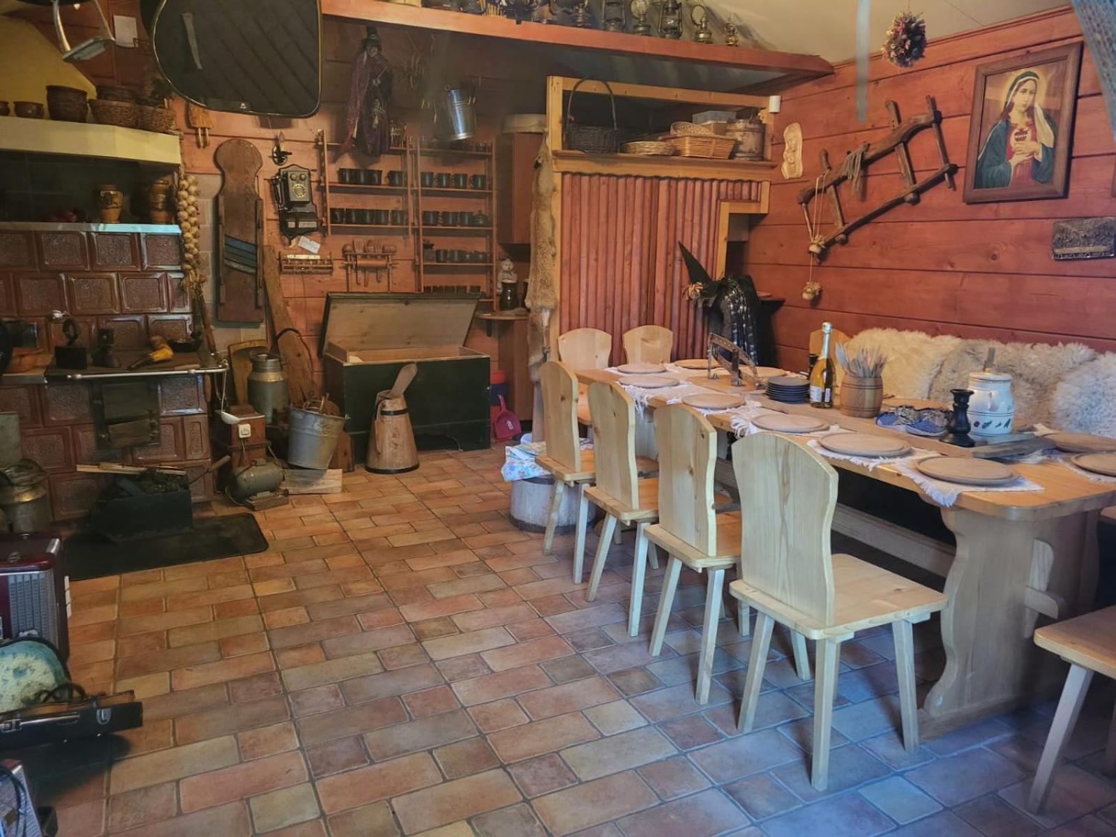 Koperkowe Rancho Beskid Wyspowy Malopolskie Kamionna Kamionna (Trzciana)
