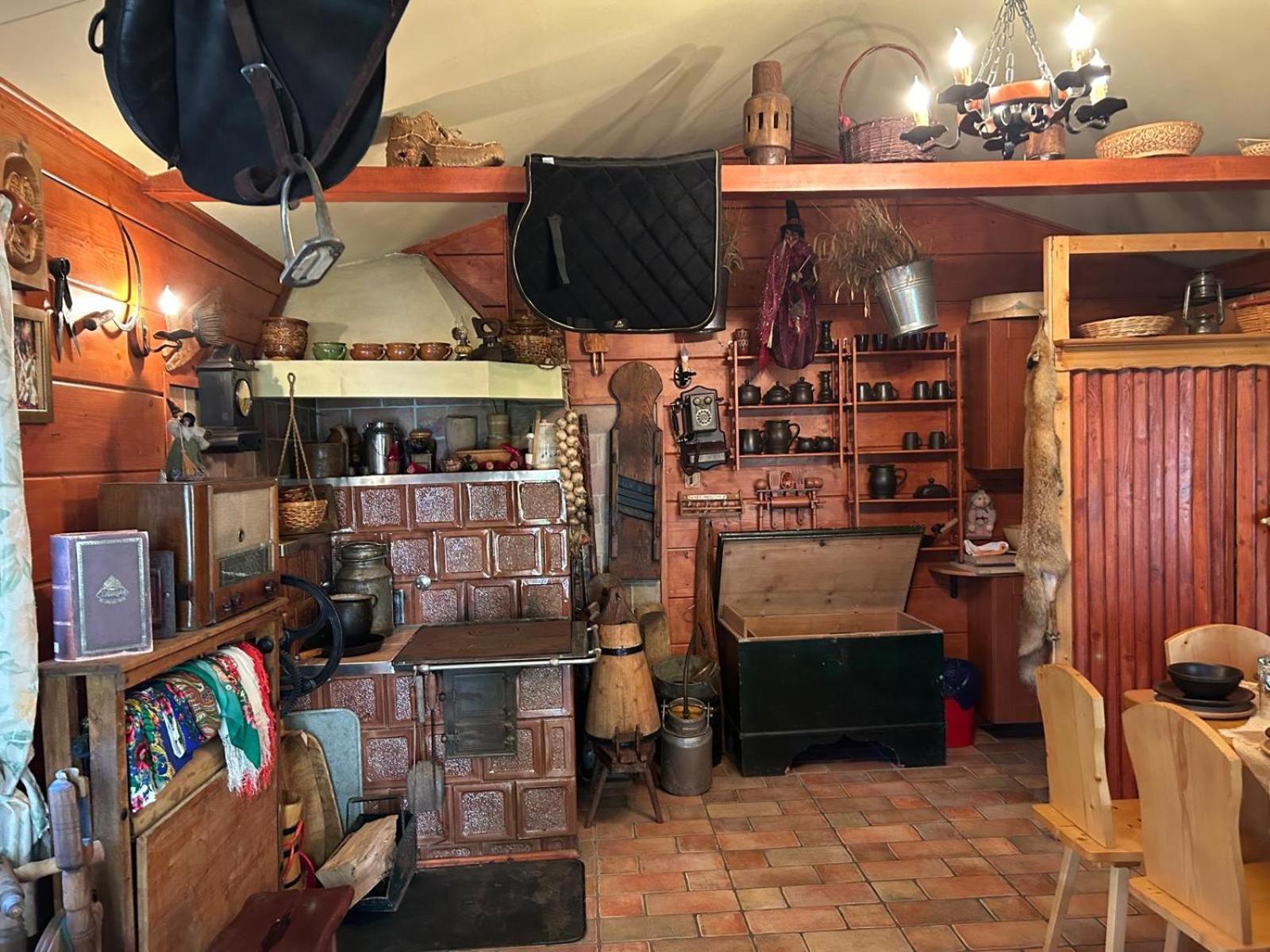 Koperkowe Rancho Beskid Wyspowy Malopolskie Kamionna